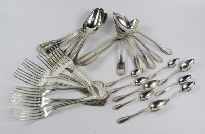 French white metal fiddle and thread flatware