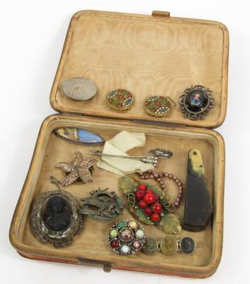 Victorian and later costume jewellery