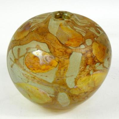 An Art glass vase