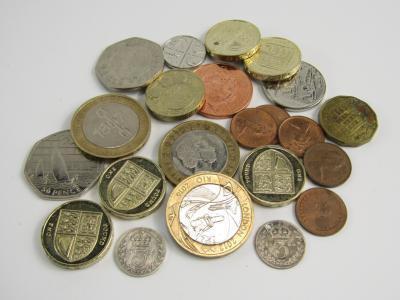 Elizabeth II uncirculated and collectable coins