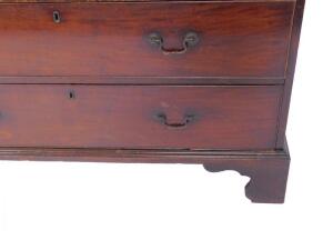 A George III mahogany chest on chest - 2