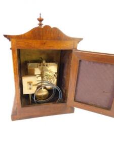 A Victorian walnut cased mantel clock - 2