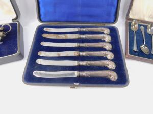 A set of George VI silver coffee spoons - 3
