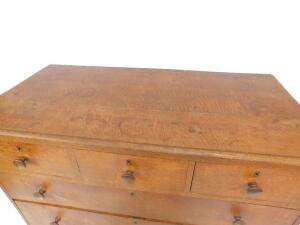 A Victorian oak chest of drawers - 2