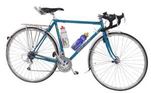A Dave Yeates bicycle, with a Reynolds 631 turquoise frame, Shimano brakes, an XO Selle Italia...