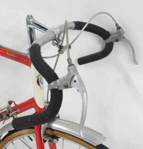 A Carlton Cycles Flyer bicycle, with a Reynolds 537 red and white frame, with TB component... - 3