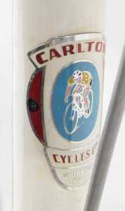 A Carlton Cycles Flyer bicycle, with a Reynolds 537 red and white frame, with TB component... - 10