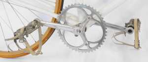 An L Ephgrave bicycle, the cream painted frame, bearing Olympic torch and rings, with Philippe... - 7