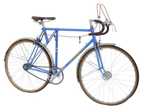 A W & R Baines International bicycle, the blue Reynolds 531 frame bearing crests and WBR Baines...