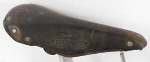 A Higgins bicycle, the green painted frame with Higgins crest, logo and lettering, with chrome... - 6