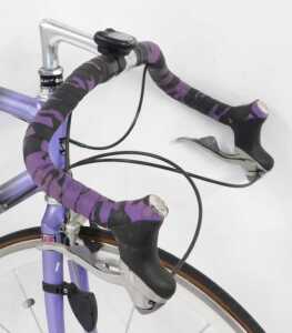 A Cadex Giant bicycle, the purple and black frame Cat Eye CCCL200 Zonda 16R Mavic frame, with... - 3