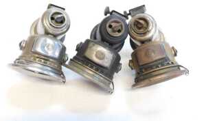 Three Joseph Lucas Ltd Birmingham Calcia Club carbide/acetylene bicycle lamps, each inset with... - 5