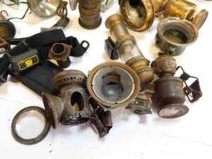 A quantity of bicycle lamp parts, to include head lamps, casings, etc., various makes. (1 box) - 6