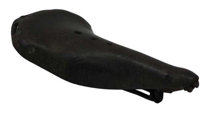 A Mansfield leather saddle.