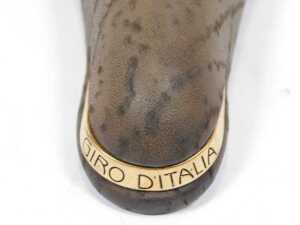 An Iscaselle Giro D'Italia leather saddle. - 4