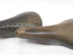 Various saddles, comprising a San Marco No. 1 saddle, a Milremo Professional saddle, a Selle San... - 4