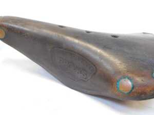 A Brooks Professional Select saddle, with copper rivets, and a Mansfield leather saddle, with... - 3