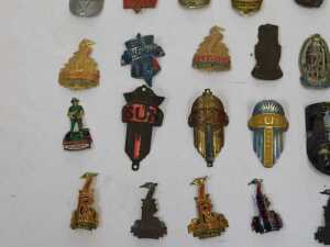 Various enamelled and other head badges, including The Raleigh, Robin Hood of Nottingham,... - 3