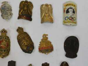 Various enamelled and other head badges, including The Raleigh, Robin Hood of Nottingham,... - 4