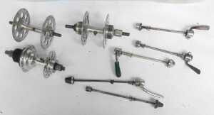 A quantity of wheel hubs and bolts, including Campagnolo Record, Bayliss Wiley hub, Hard and... - 3