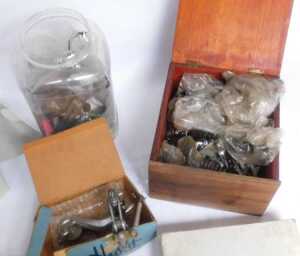 Various bicycle parts, including Simplex derailleur, Benelux derailleur hangers, including a... - 4