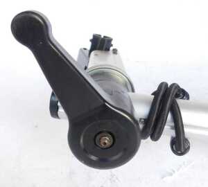 A Minoura RS3000 tripod cycle stand. - 4