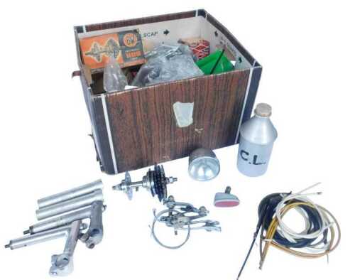 Bicycle spares, including free wheel hub unit, front derailleur set, Philips wheel hub, etc. (1...