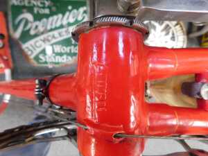 A Hetchins Experto Crede bicycle, on a red painted frame with Hetchins crest, with GB 537 chrome... - 14