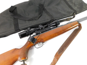 A Weihraeusch Sportwaffen .22 air rifle, with a 4x40 gun sight, cased. - 3