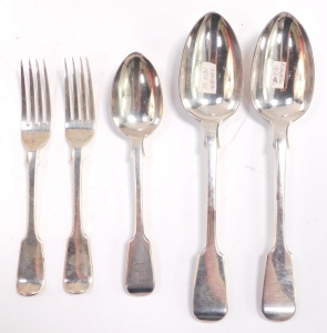 A group of Victorian silver table wares, comprising two table spoons, dessert spoon and pair of dessert forks, engraved W.B.C., Testimonial 1856, initial P, Chawner & Company, London 1856, 9.88oz. (5) - 2