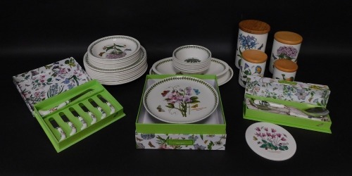 A selection of Portmeirion Botanic Garden ceramics, including bowls, serving dishes, side plates, dinner plates, jars, cake slice, cheese knife and spreaders, and a cake stand. (28)