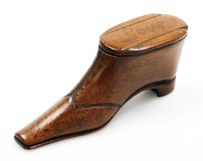 A 19thC treen and pique snuff box, in the form of the shoe, the sliding top inscribed 'Love,' 12cm wide.