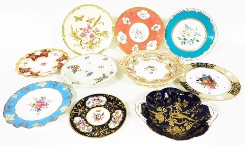 Various 19thC porcelain and effects, shaped dish polychrome decorated with flowers, 23cm wide, further cabinet and wall hanging plates, 19thC dishes, floral designed, etc. (a quantity)