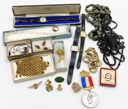 A group of various costume jewellery, imitation jet necklaces, wristwatches, crystal necklace, etc. (1 tray)