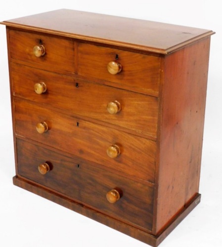 A late 19thC mahogany chest, of two short and three long drawers, on a shaped base, 92cm high, 94cm wide, 48cm deep.