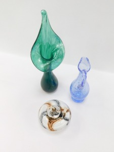 An Alum Bay green lustre Jack-in-the-Pulpit vase, bears paper label, 41cm high, together with a Peschec glass jug, of baluster form, with blue and white banded decoration, etched mark, 25cm high, and a glass weight form oil lamp, with internal brown and b - 3