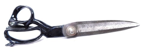 A pair of Wilkinson's tailor's scissors, numbered 910.5924, with steel blades, 39cm wide.
