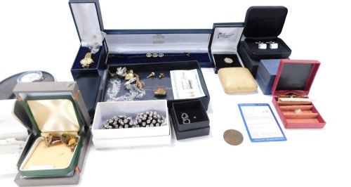 A group of costume jewellery and effects, silver earrings, necklaces, coinage, clip badges, Rennie Mackintosh design pendant and chain, etc. (a quantity)
