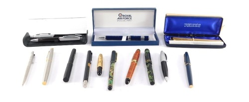 Assorted fountain cartridge and ballpoint pens, to include Watermans, Parker and Shaeffer, unboxed. (a quantity)