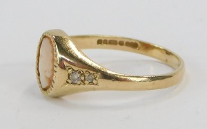 Two 9ct gold dress rings, comprising a cameo and CZ dress ring, ring size L&frac12;, and an aquamarine and CZ dress ring, ring size O, 4g all in. (2) - 3