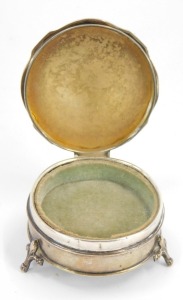 A George V silver trinket box, circular fluted top on tripod base, Birmingham 1928, with a velvet lined interior, 6.5cm wide, 3cm high, 2&frac34;oz gross. - 3