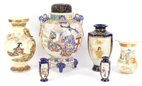 Oriental ceramics, Japanese Satsuma hexagonal vase, flared rim vase, etc. (6)